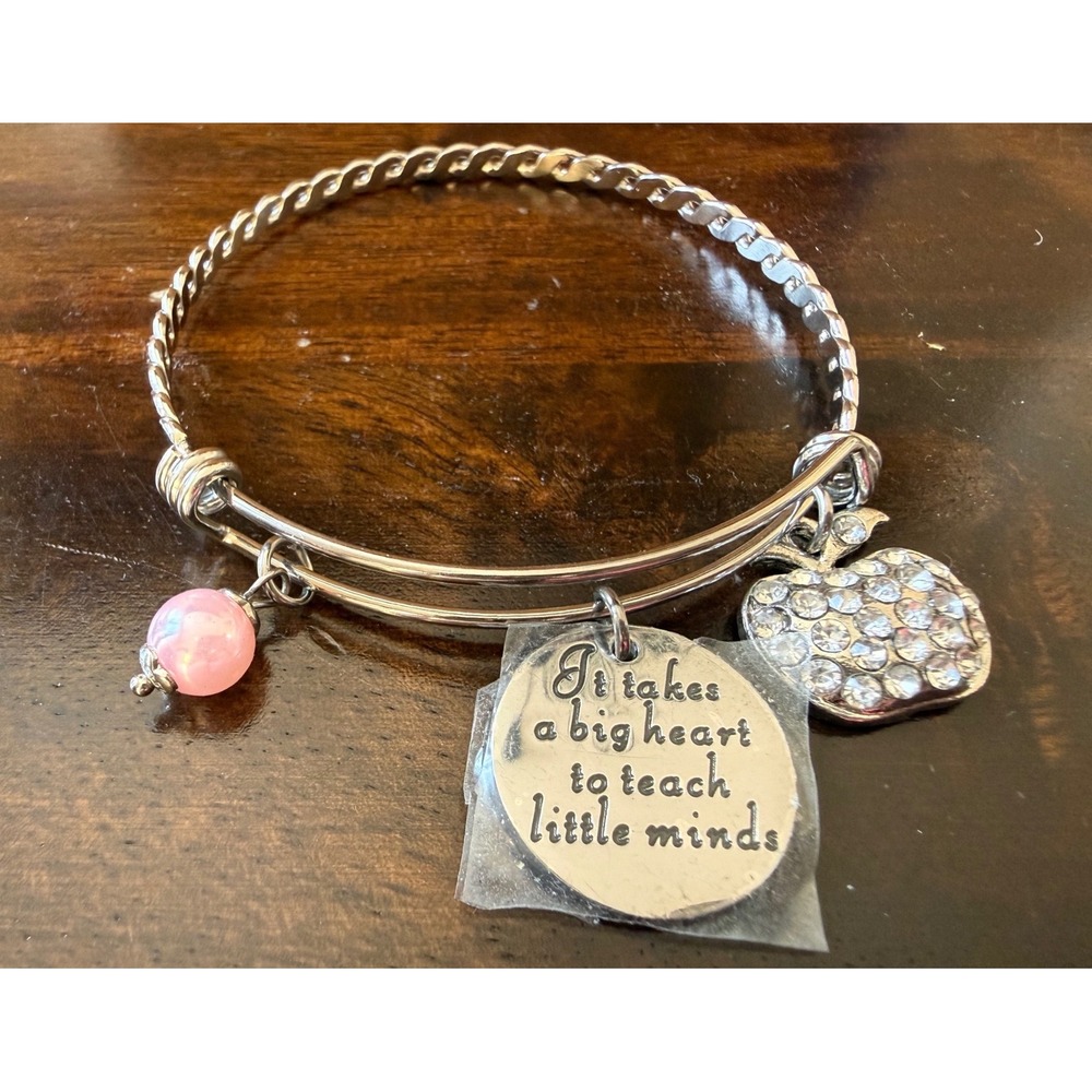 Teacher Appreciation Silver Bangle Bracelet Big Heart Teach Little Minds‎ Apple